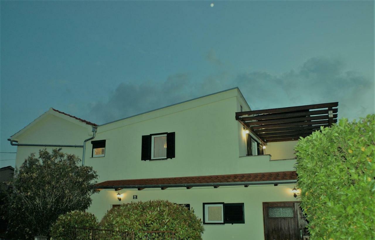 מאלינסקה House Villa Mare מראה חיצוני תמונה